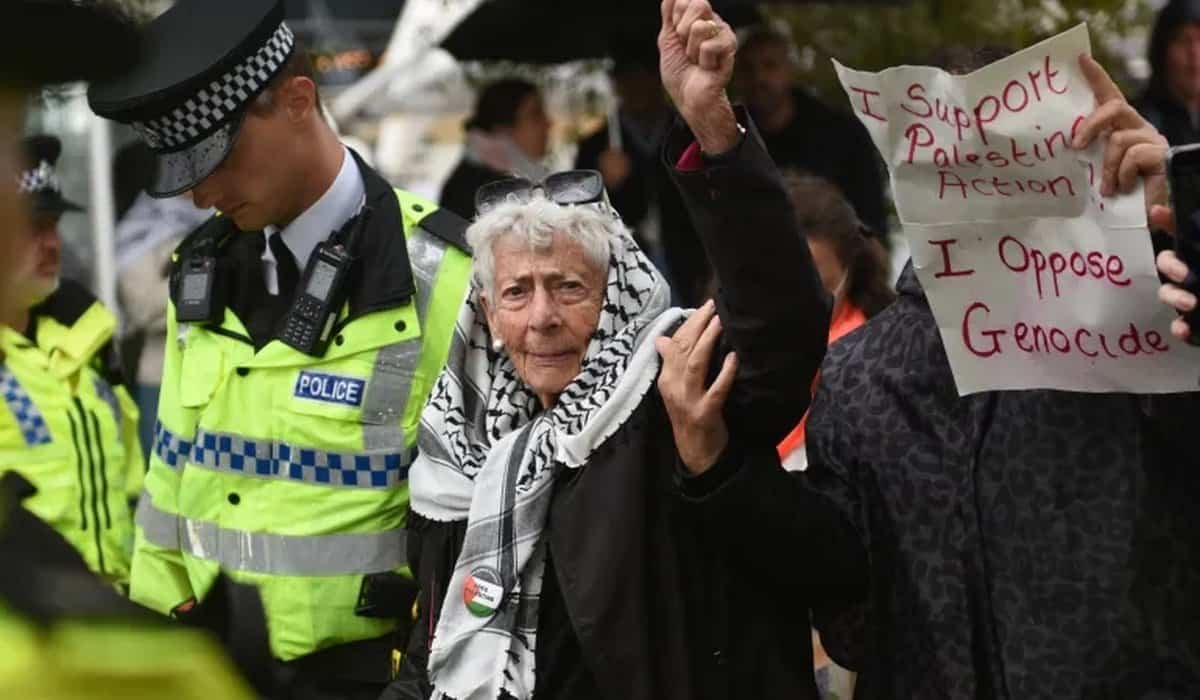 94-year-old-jewish-human-rights-lawyer-arrested-over-palestine-action-support